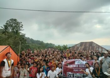 PMKRI Cabang Ruteng Gelar Trauma Healing bagi Anak-anak Korban Gempa di Satar Tesem